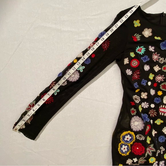 Aqua Capsule Black Embroidered Floral Sheer Bodycon Dress Size M - Picture 9 of 16